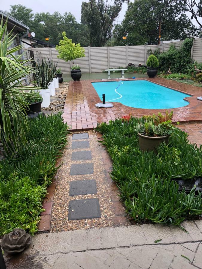 80 On Benade Apartment Bloemfontein Exterior photo
